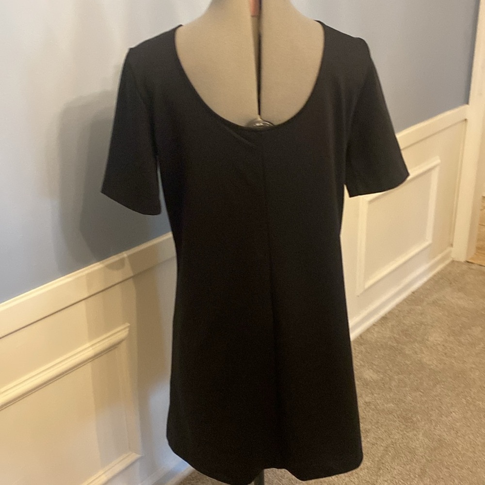 Gap LBD - Little Black Dress - stretch and scoop back - Picture 3 of 9